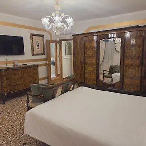 ca-dell-arte-luxury.hotelslidodijesolo.com/