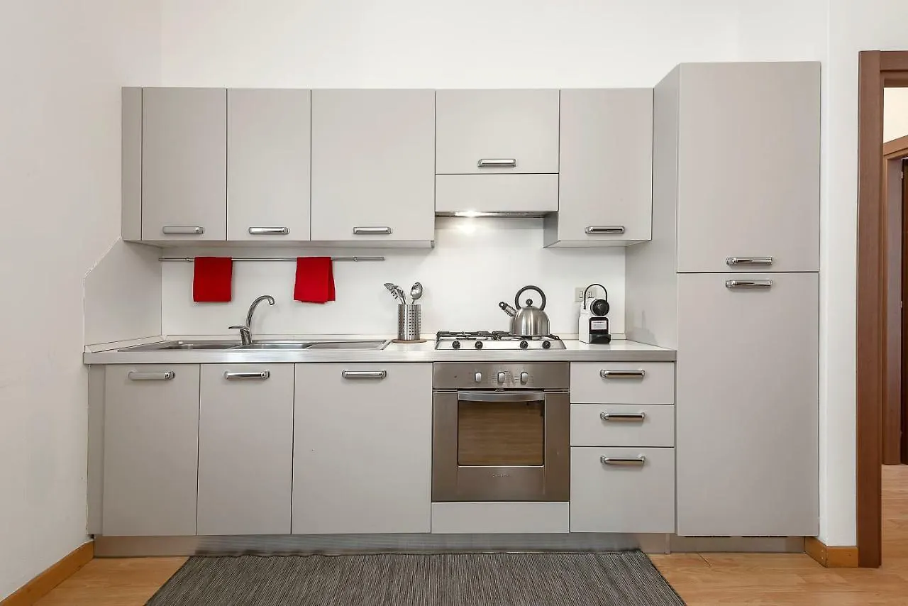 Apartment San Lorenzo Building Milan Italy