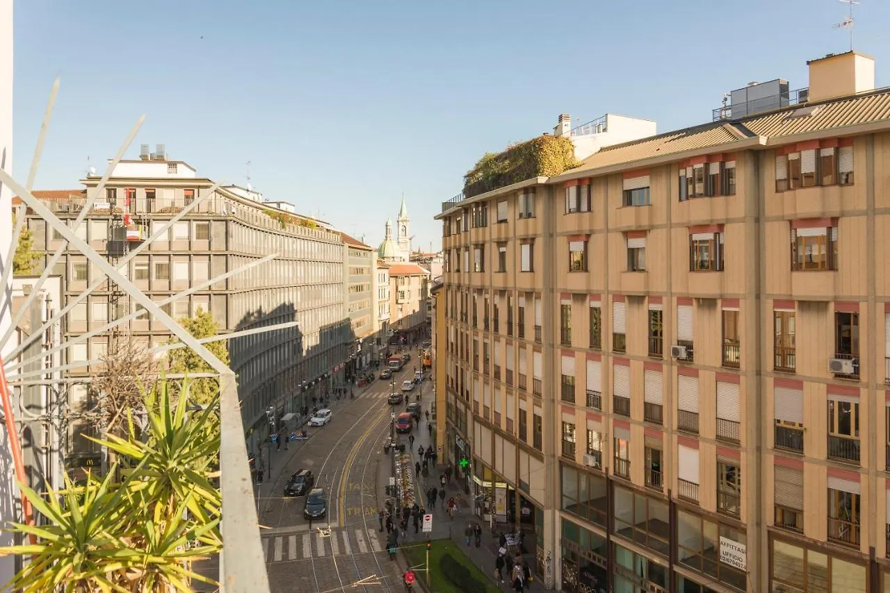 San Lorenzo Building Milánó Apartman
